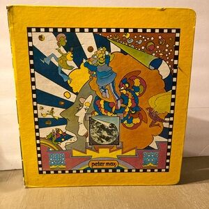 VINTAGE PETER MAX PSYCHEDELIC ART 3 THREE RING BINDER NOTEBOOK YELLOW
